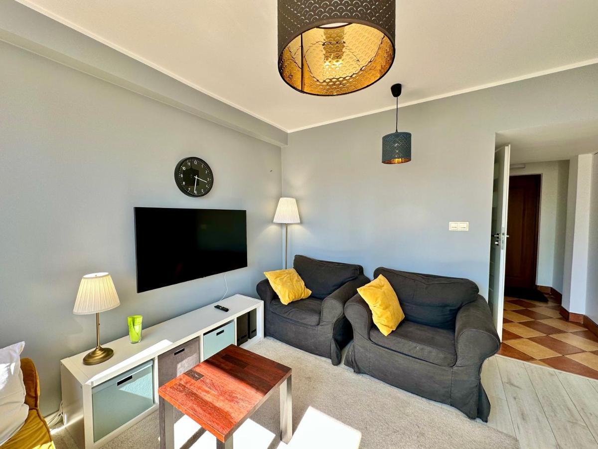 شقة Gold 2 King Size Bed, Metro X2 Free Wifi, 50'Tv Netflix, Hbo, Appletv+ وارسو المظهر الخارجي الصورة